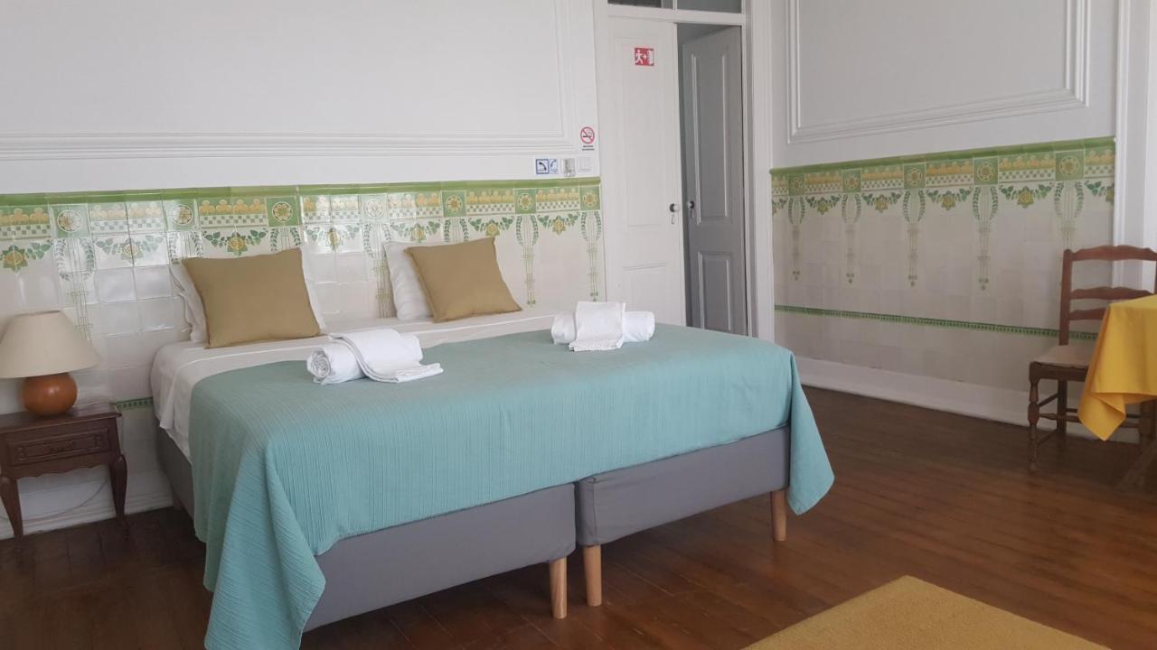 Olhaomirante Guesthouse Kültér fotó