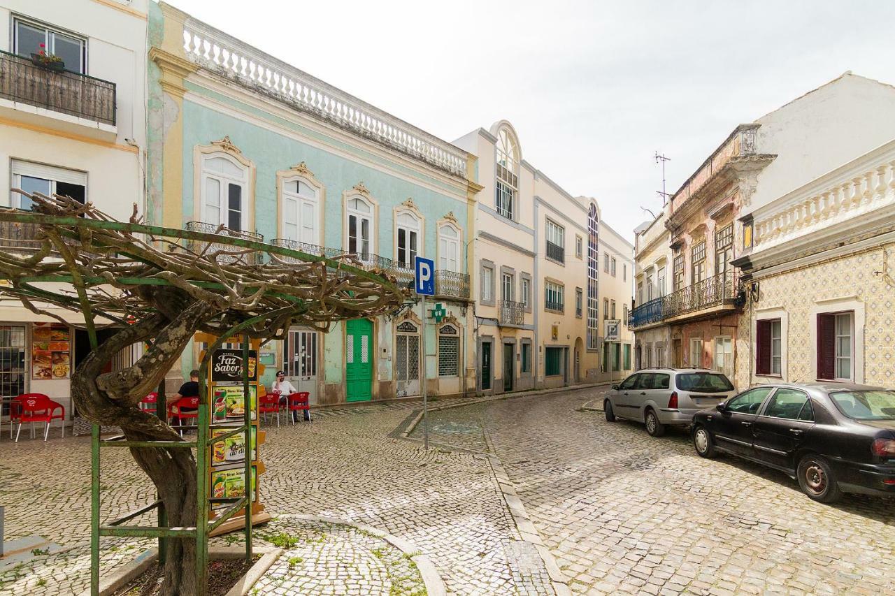 Olhaomirante Guesthouse Kültér fotó